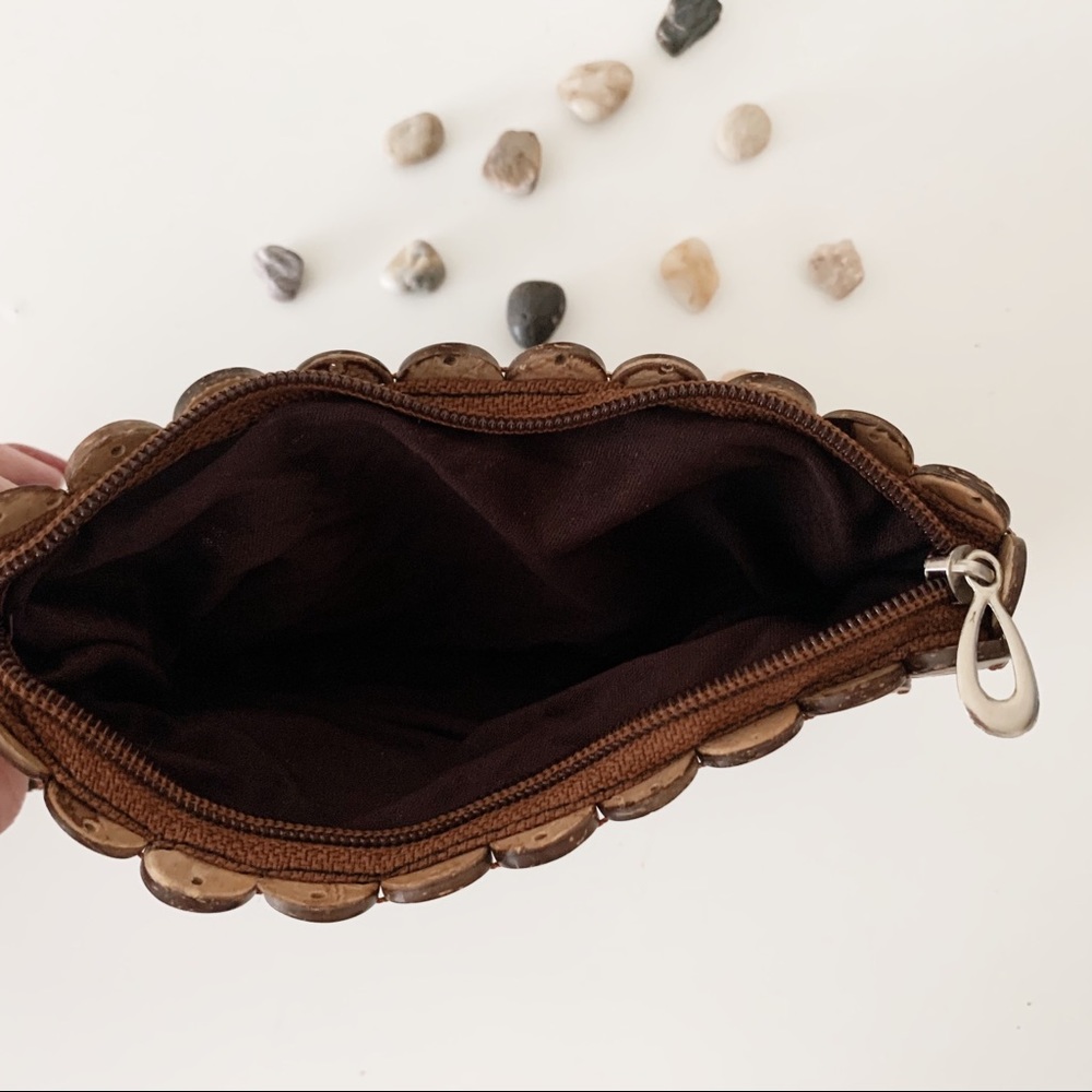Pebbled Mesh Button Wristlet Pouch - Picture 3 of 5